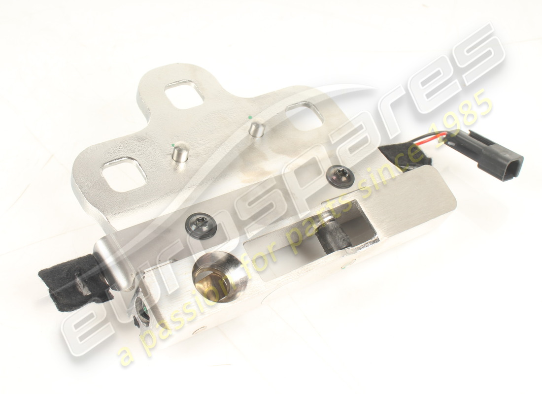 USED Ferrari STRIKER LH COMPLETE . PART NUMBER 83977900 (1)