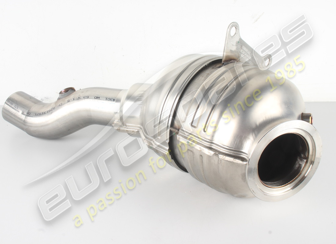 new ferrari rh catalytic converter. part number 303836 (1)
