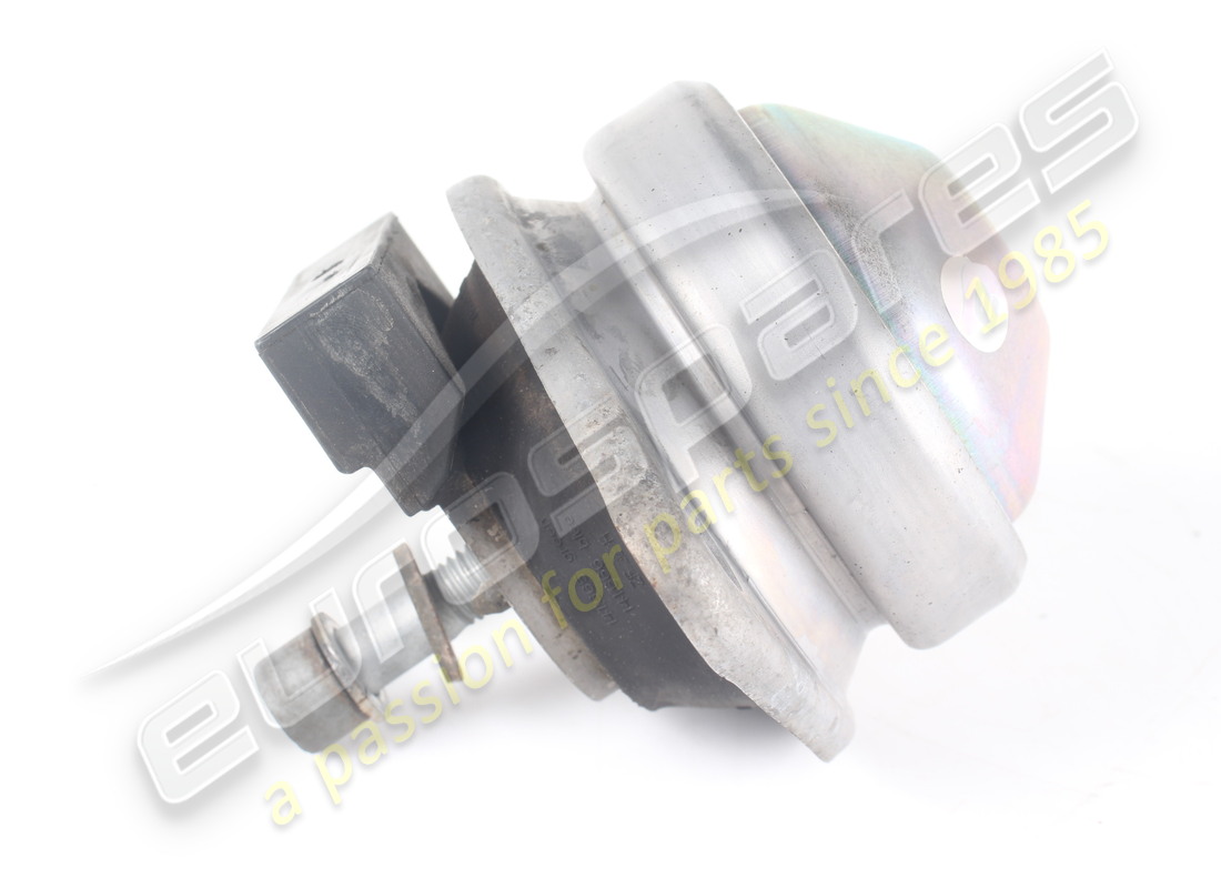 USED FERRARI LH FLEXIBLE ENGINE MOUNTING. PART NUMBER 259757 (4) used ferrari lh flexible engine mounting. part number 259757 (4)