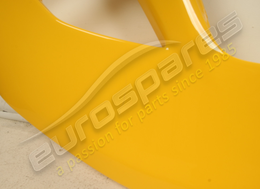 new (other) ferrari complete rear spoiler. part number 949122 (6)