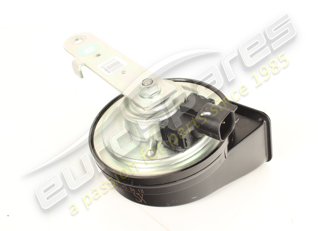 used ferrari horn, low note. part number 789533 (3)