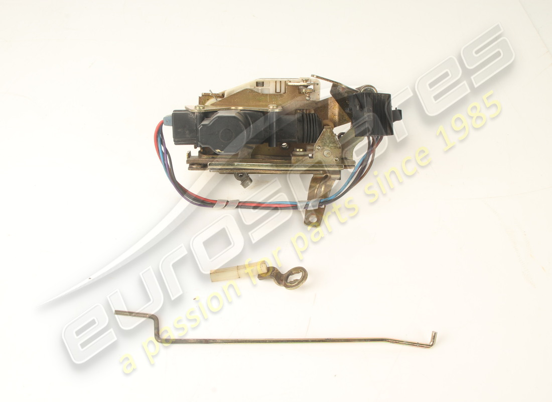 USED Ferrari LH DOOR LOCK . PART NUMBER 62109400 (1)