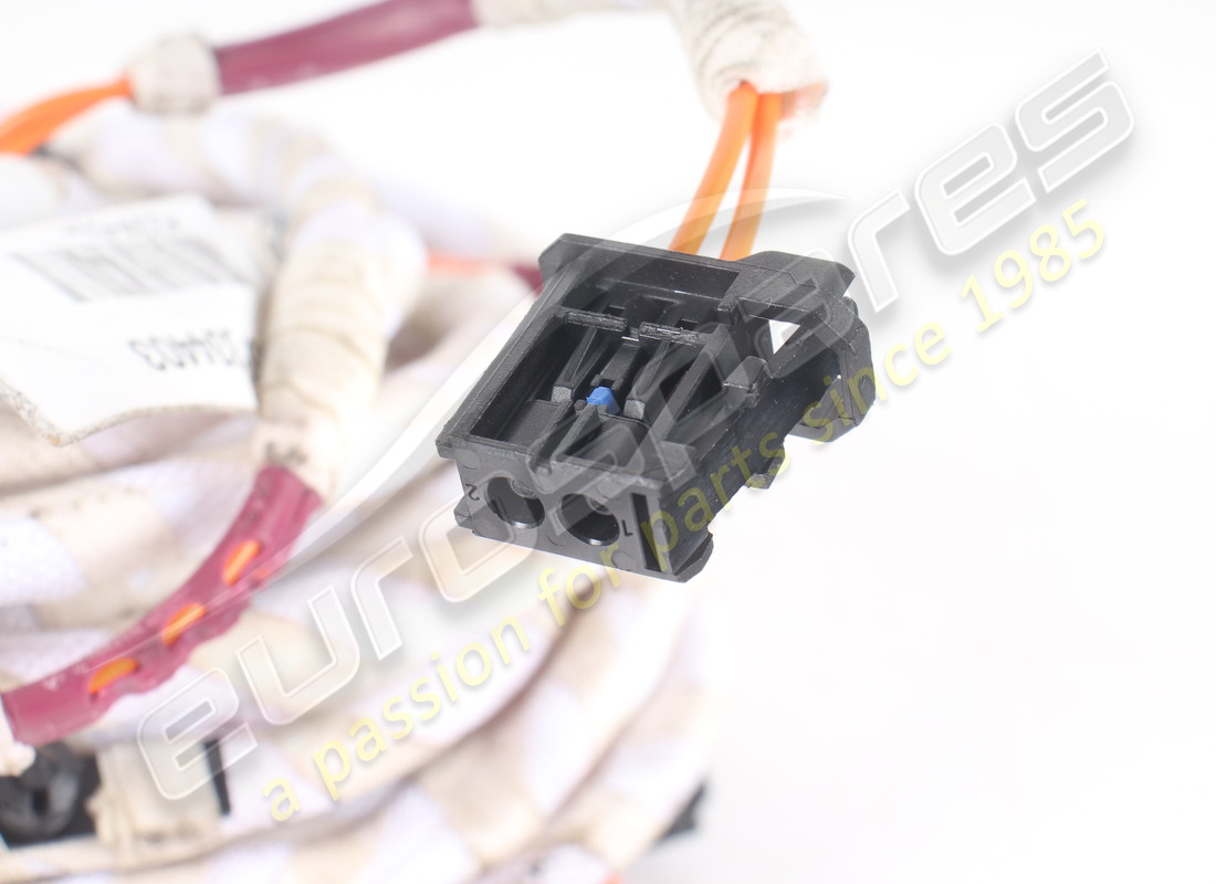 USED FERRARI PASSENGER COMPARTMENT FIBRE. PART NUMBER 334403 (2) used ferrari passenger compartment fibre. part number 334403 (2)