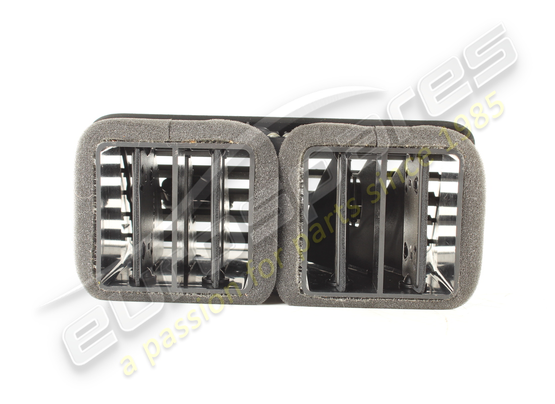 USED MASERATI REAR AIR VENT OPENING. PART NUMBER 67211900 (6) used maserati rear air vent opening. part number 67211900 (6)