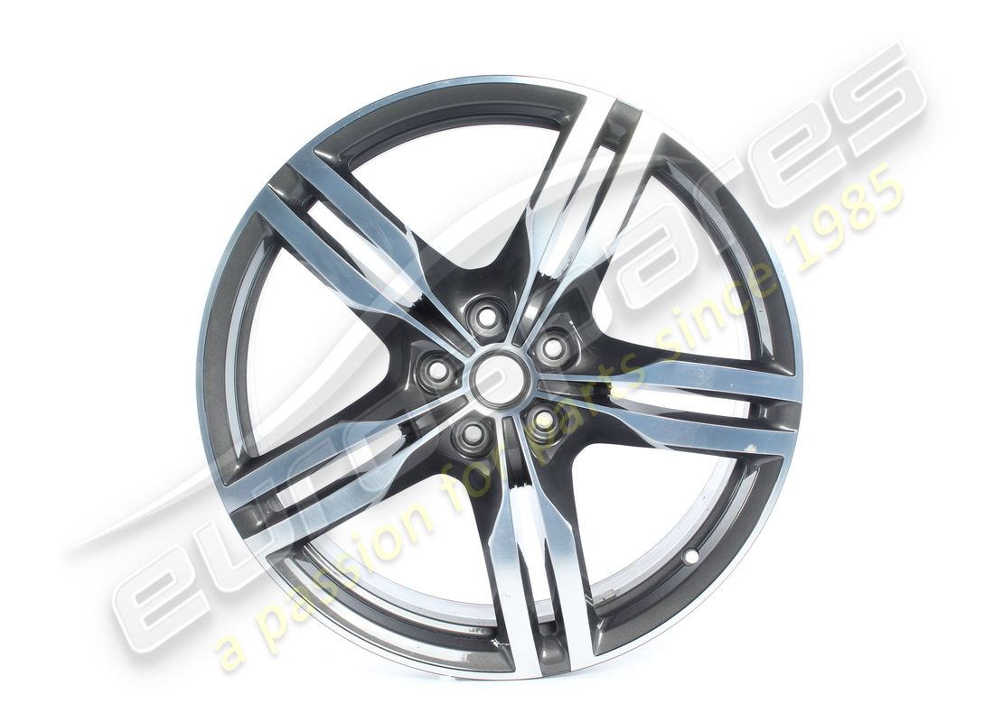 used ferrari front wheel. part number 855340 (1)