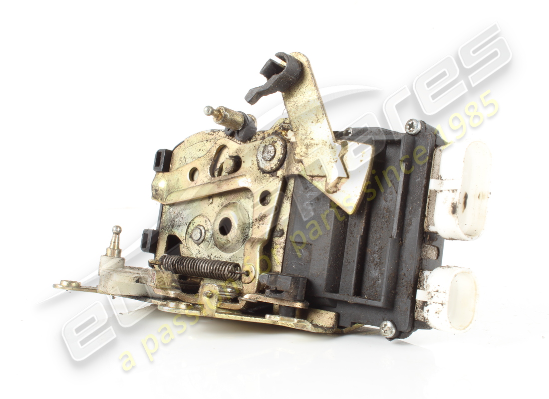 used maserati front lh door lock. part number 374500145 (3)