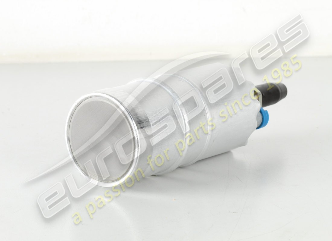 NEW BOSCH FUEL PUMP (52MM). PART NUMBER 948829 (2) new bosch fuel pump (52mm). part number 948829 (2)