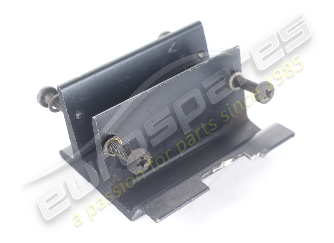 USED MASERATI SUPPORT. PART NUMBER 363201316 (1) used maserati support. part number 363201316 (1)