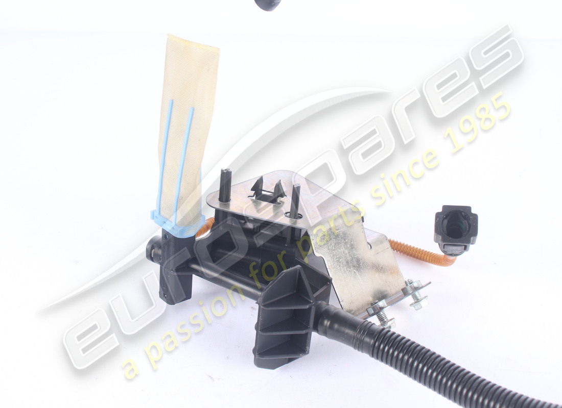 USED ASTON MARTIN PUMP JET ASSEMBLY, FUEL LHS. PART NUMBER 4G439B260DA (4) used aston martin pump jet assembly, fuel lhs. part number 4g439b260da (4)