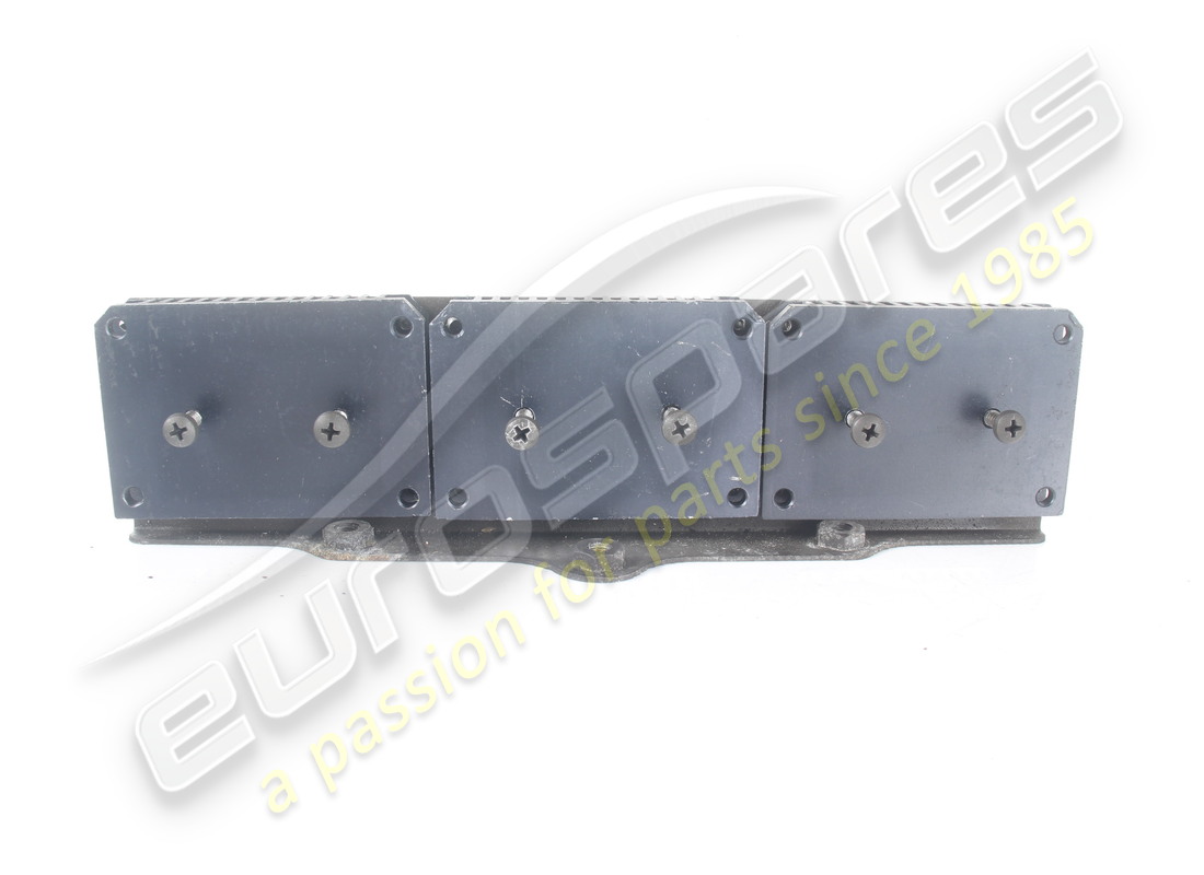 USED MASERATI MASERATI PART 393250302. PART NUMBER 393250302 (2) used maserati maserati part 393250302. part number 393250302 (2)