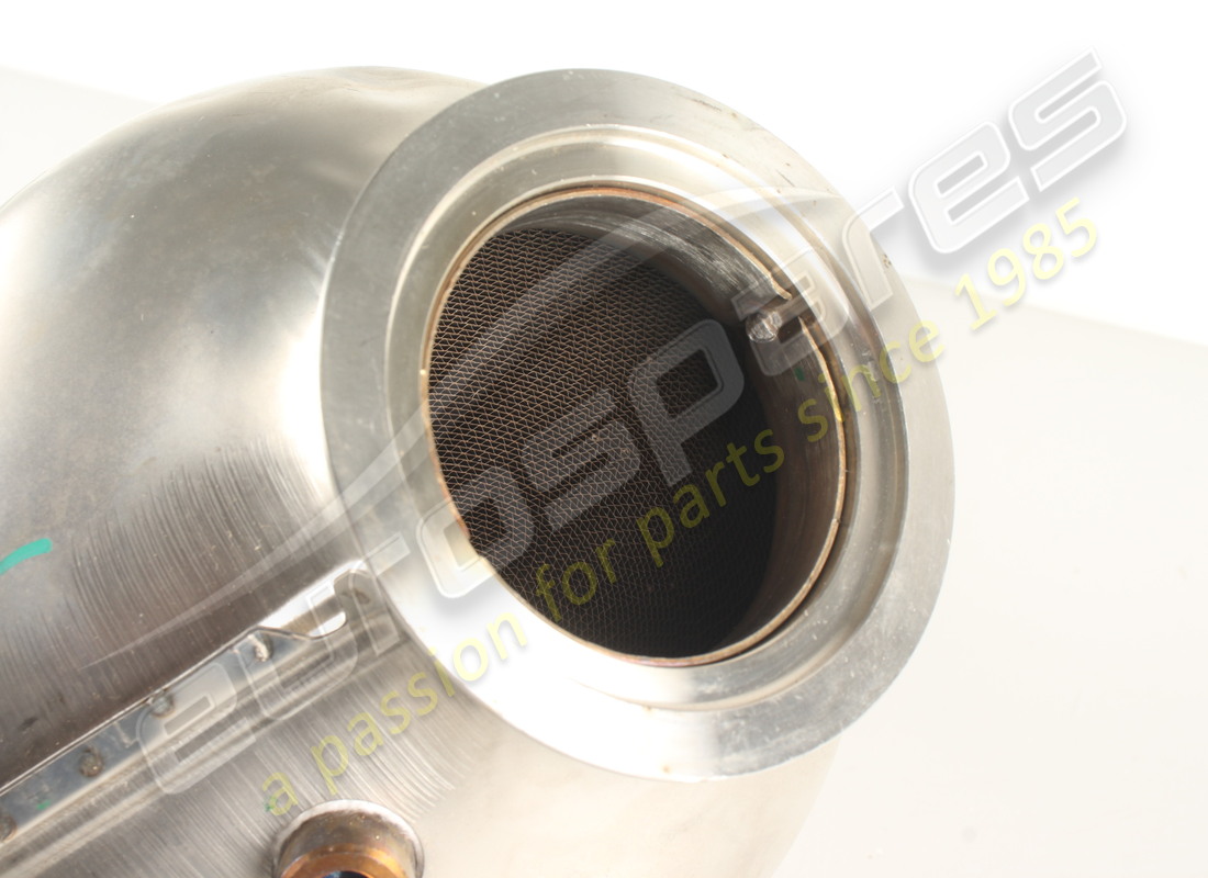 new ferrari rh catalytic converter. part number 303836 (3)
