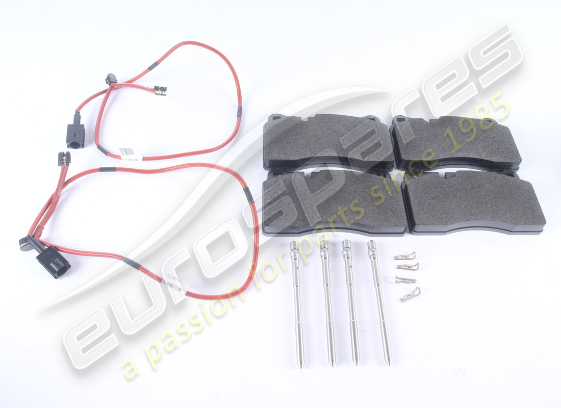 NEW FERRARI SET OF REAR PADS F171 CHALL. PART NUMBER 70007790 (1) new ferrari set of rear pads f171 chall. part number 70007790 (1)