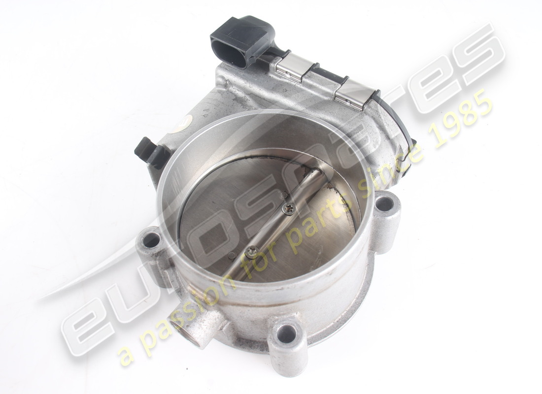 USED FERRARI THROTTLE BODY. PART NUMBER 331005 (1) used ferrari throttle body. part number 331005 (1)