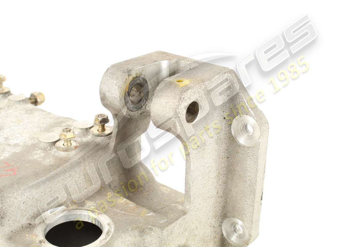 used ferrari pedal support housing rhd part number 123472 (2)