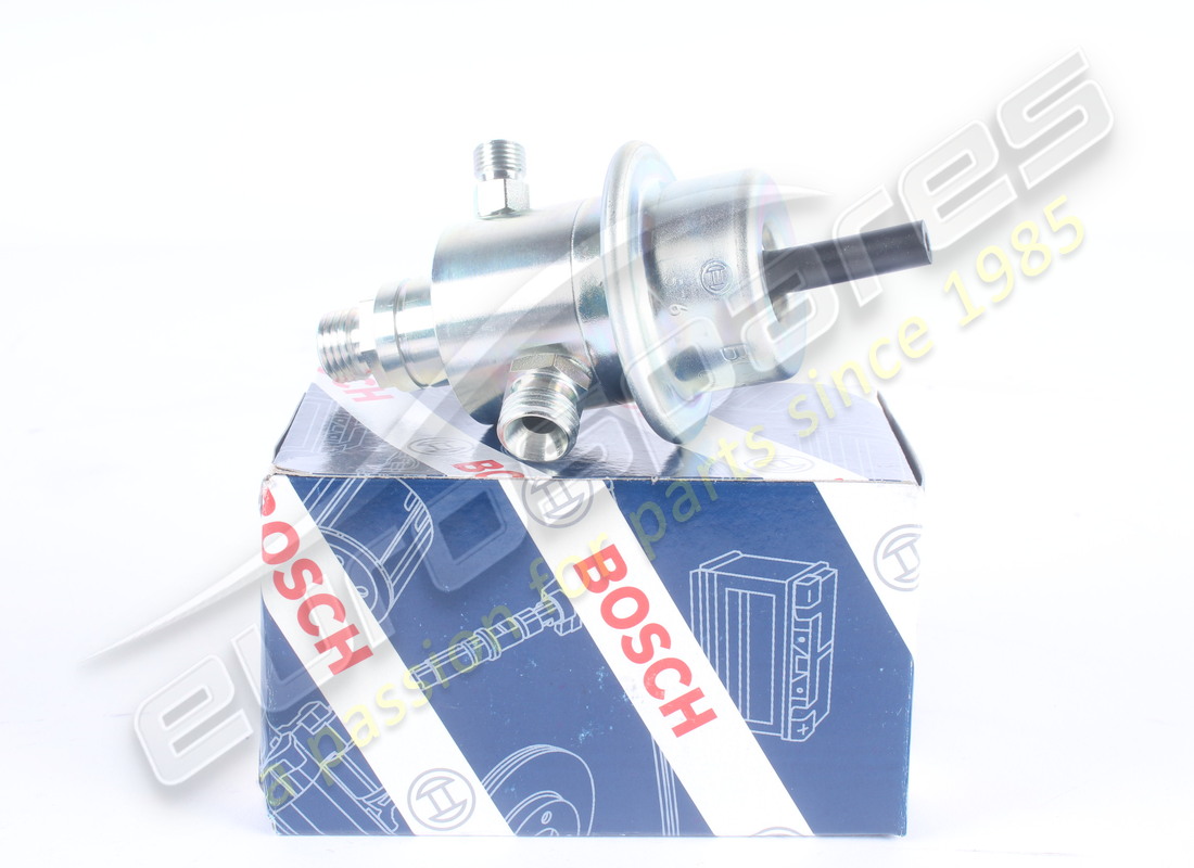 NEW BOSCH PRESSURE REGULATOR. PART NUMBER 125136 (1) new bosch pressure regulator. part number 125136 (1)