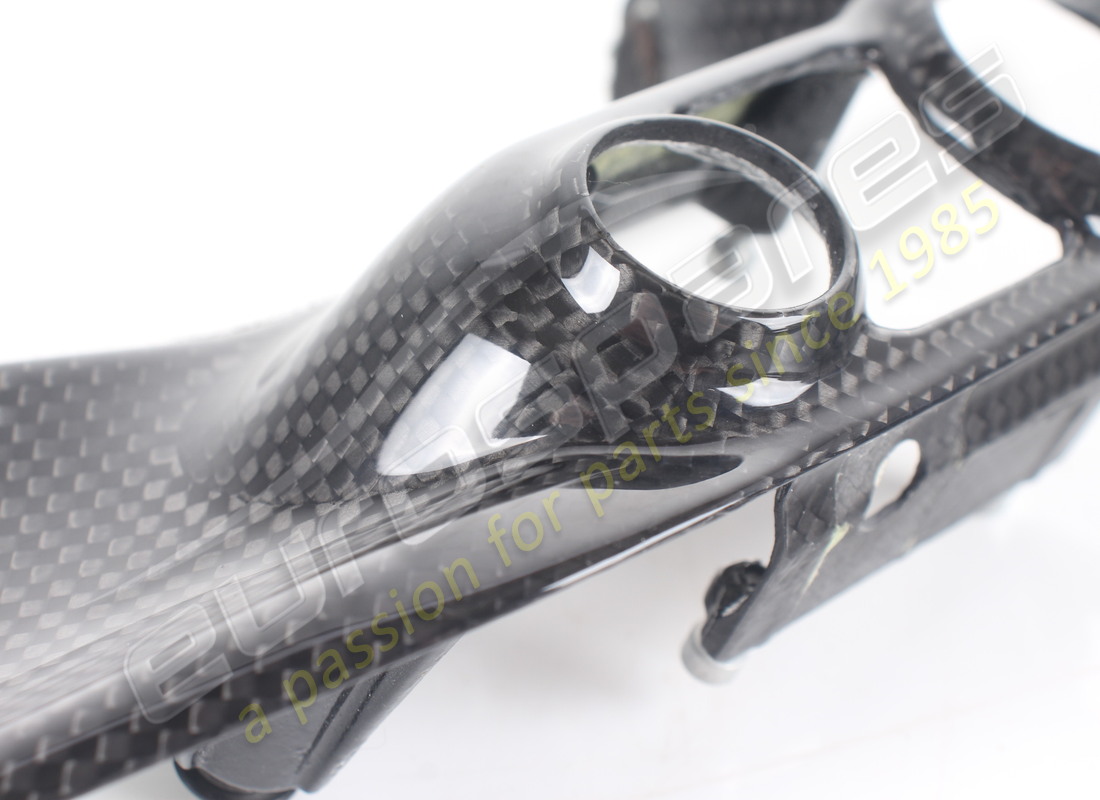 USED FERRARI COMPLETE RH COSMETIC STRIP, DR. PART NUMBER 88321700 (4) used ferrari complete rh cosmetic strip, dr. part number 88321700 (4)