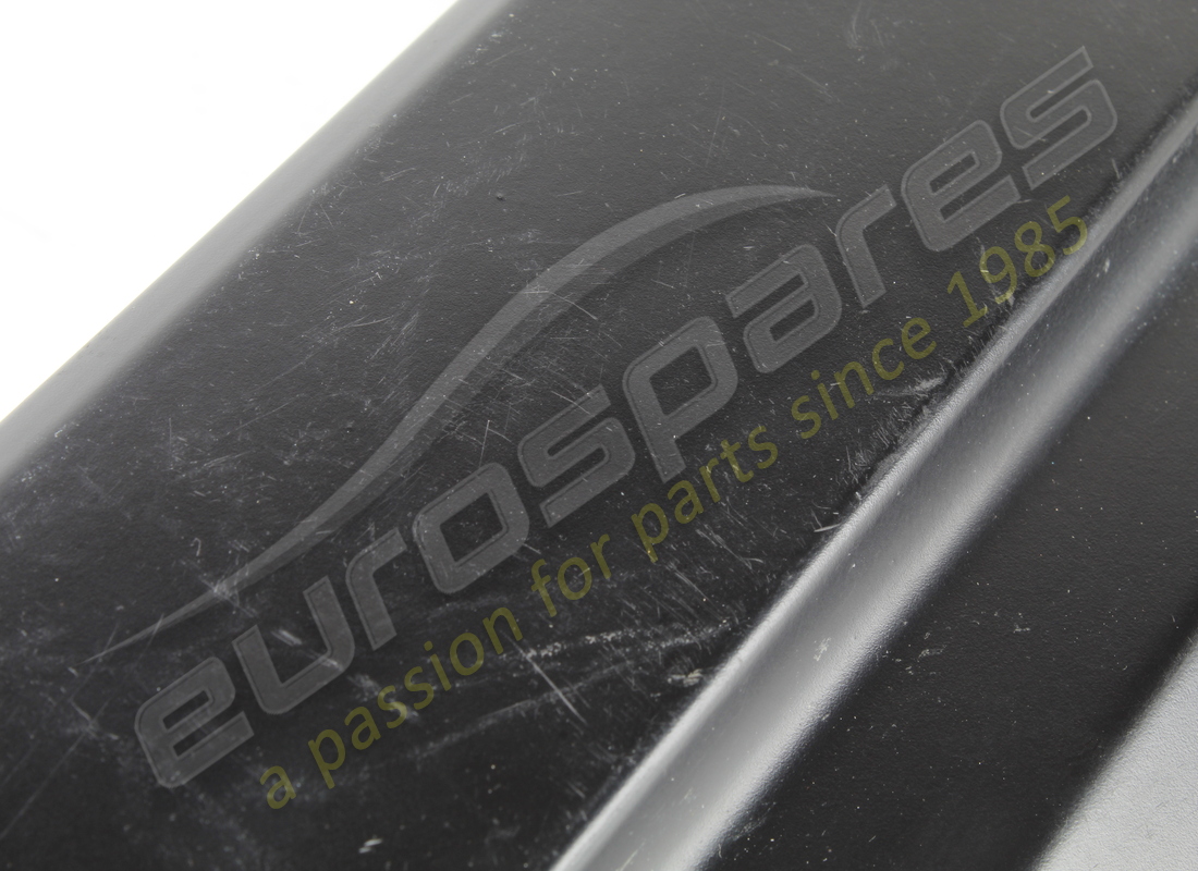 USED LAMBORGHINI MOULDING. PART NUMBER 470853506A (2) used lamborghini moulding. part number 470853506a (2)