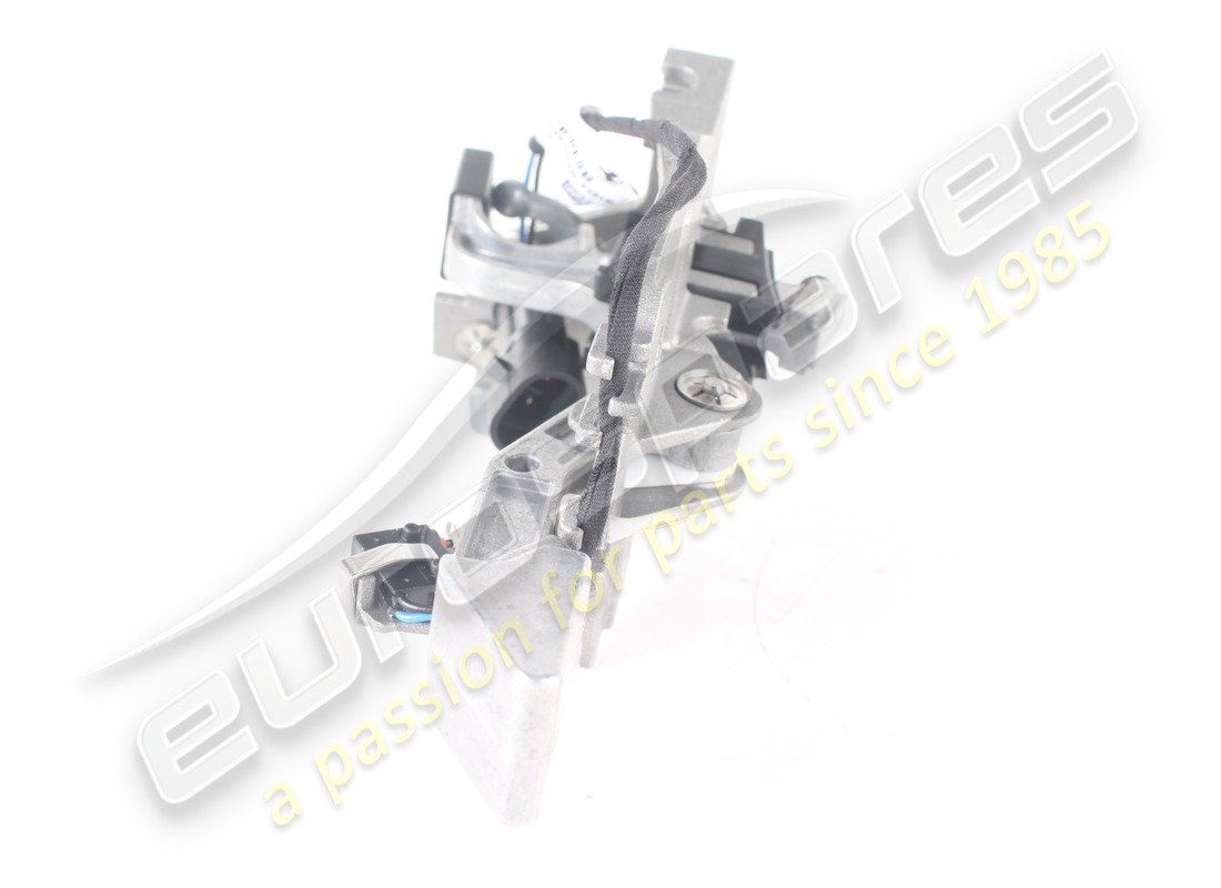 USED FERRARI COMPLETE RH OUTER DOOR HANDLE. PART NUMBER 87507400 (2) used ferrari complete rh outer door handle. part number 87507400 (2)