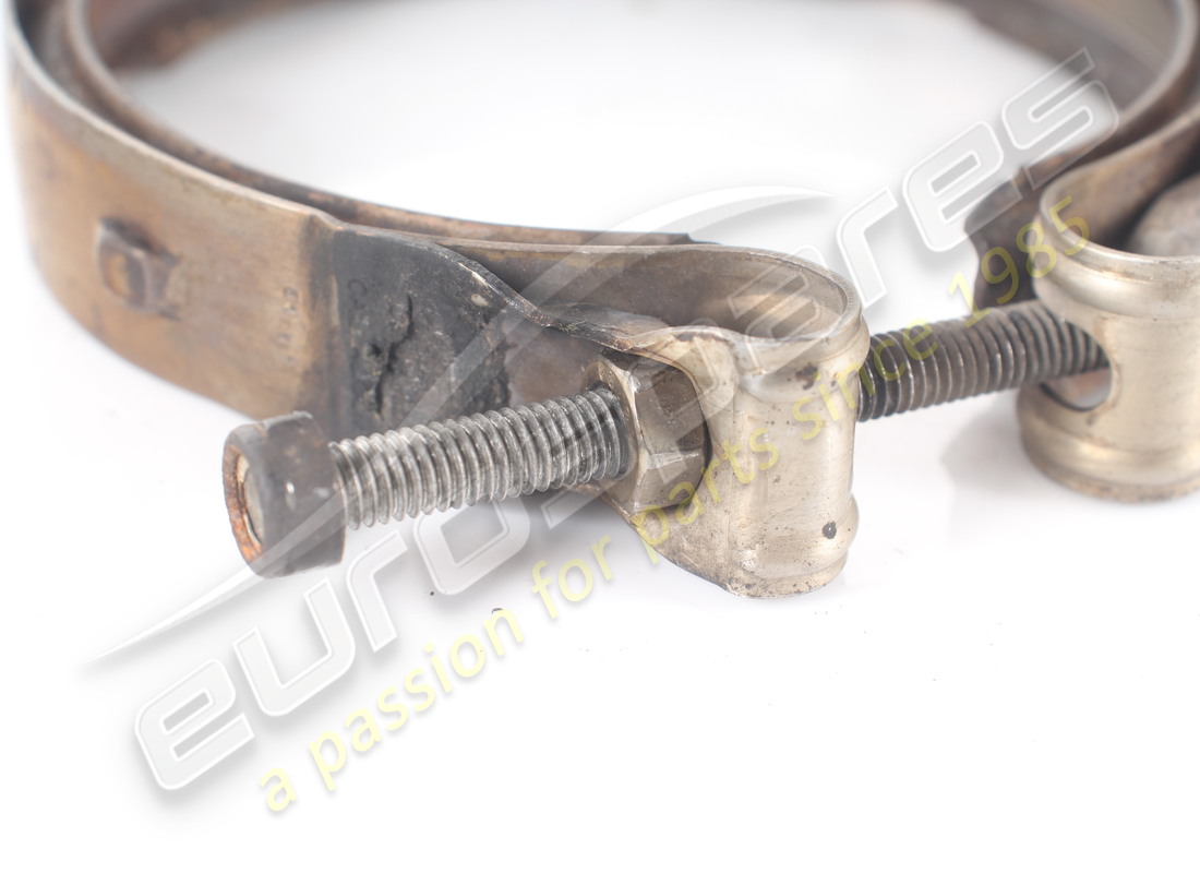 used ferrari turbo-manifold fastener v-cl. part number 313303 (3)