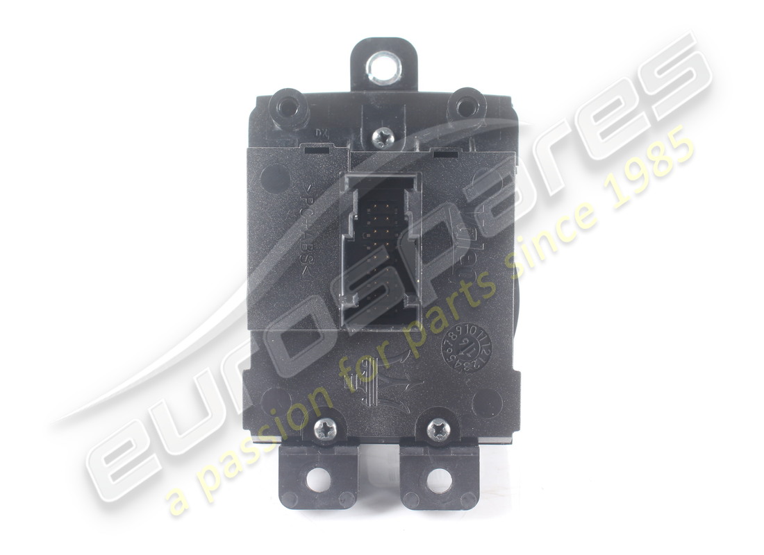 USED MASERATI RHD ROTARY KNOB. PART NUMBER 670110724 (7) used maserati rhd rotary knob. part number 670110724 (7)