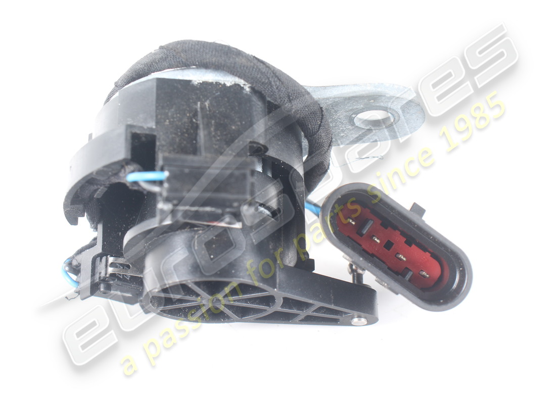 USED FERRARI LATCH HOLDER. PART NUMBER 89180800 (3) used ferrari latch holder. part number 89180800 (3)