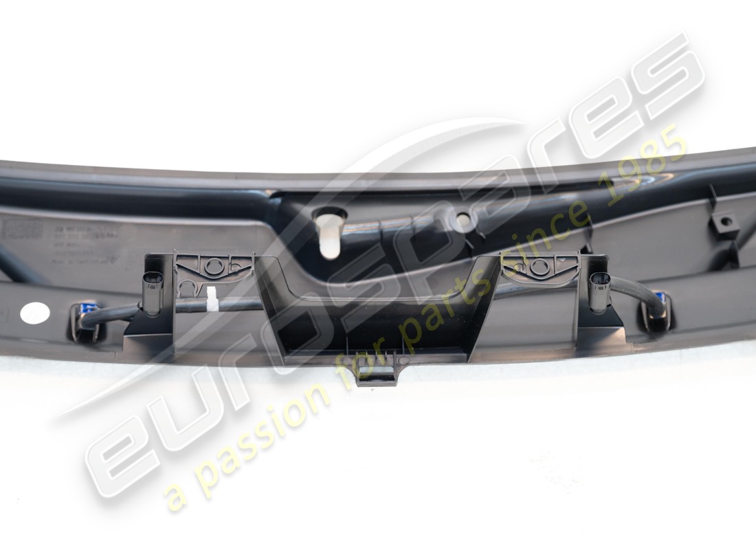 new porsche cover lhd | cowl (pr:098). part number 99757256310fmt (6)