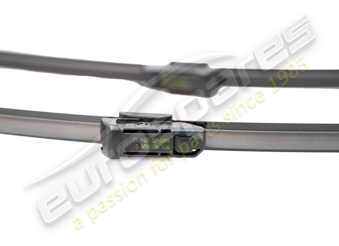 NEW PORSCHE 1 SET: WIPER BLADES. PART NUMBER 971998002A (3) new porsche 1 set: wiper blades. part number 971998002a (3)