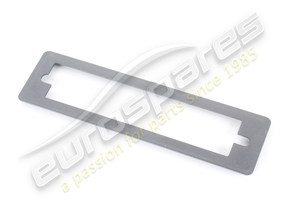 new ferrari 412 no plate lamp bezel. part number 2578246000 (2)
