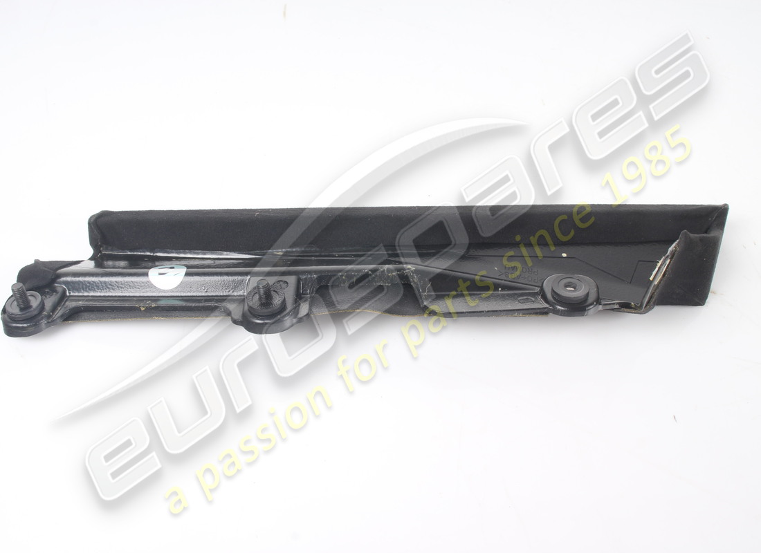 USED FERRARI COMPLETE LH REAR FIN. PART NUMBER 947656 (3) used ferrari complete lh rear fin. part number 947656 (3)