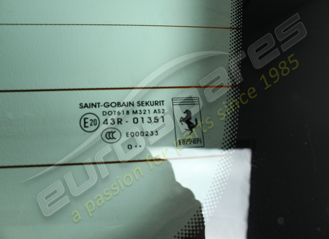 used ferrari rear screen. part number 770316 (2)