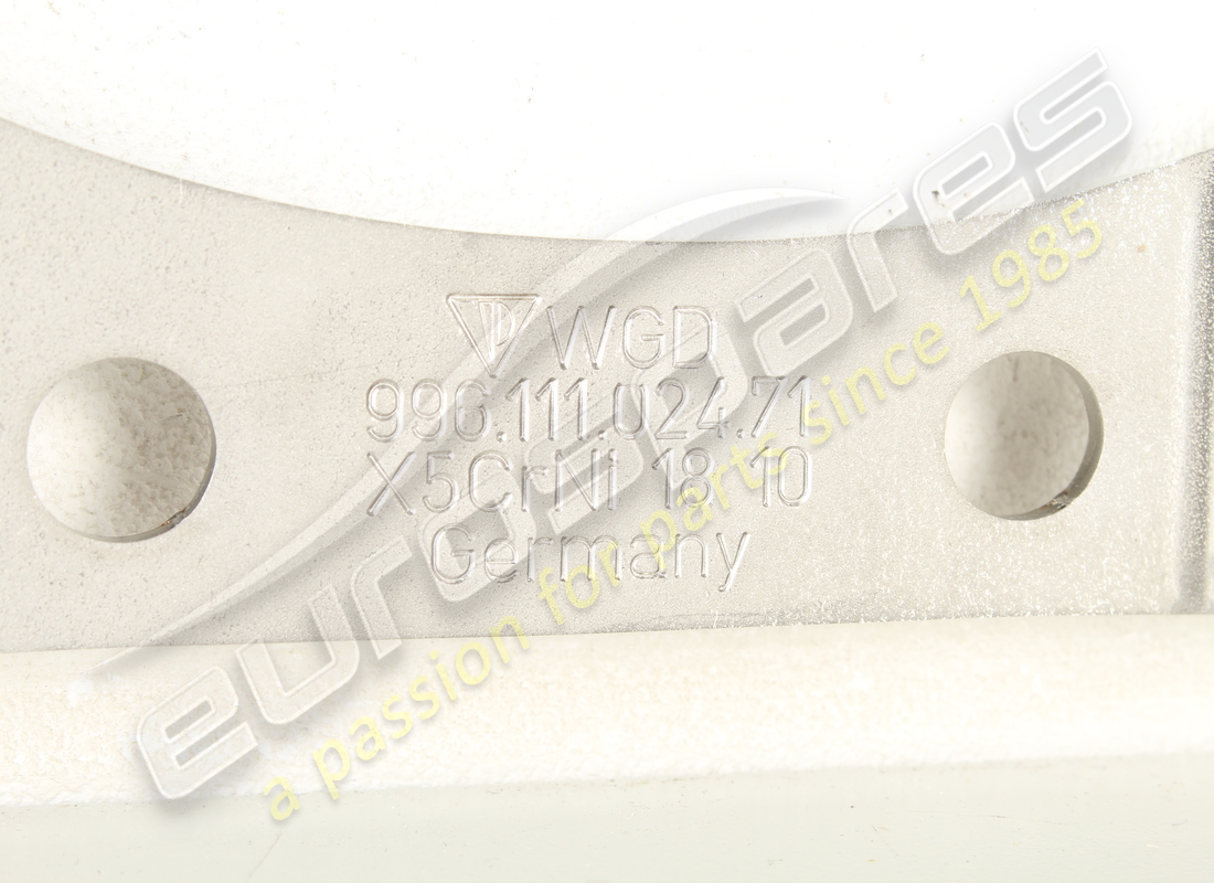 new porsche bracket for exhaust muffler. part number 99611102471 (2)