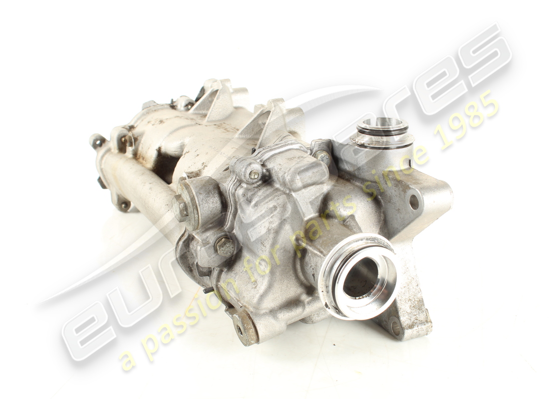 USED FERRARI OIL PUMP COMPLETE. PART NUMBER 252029 (3) used ferrari oil pump complete. part number 252029 (3)
