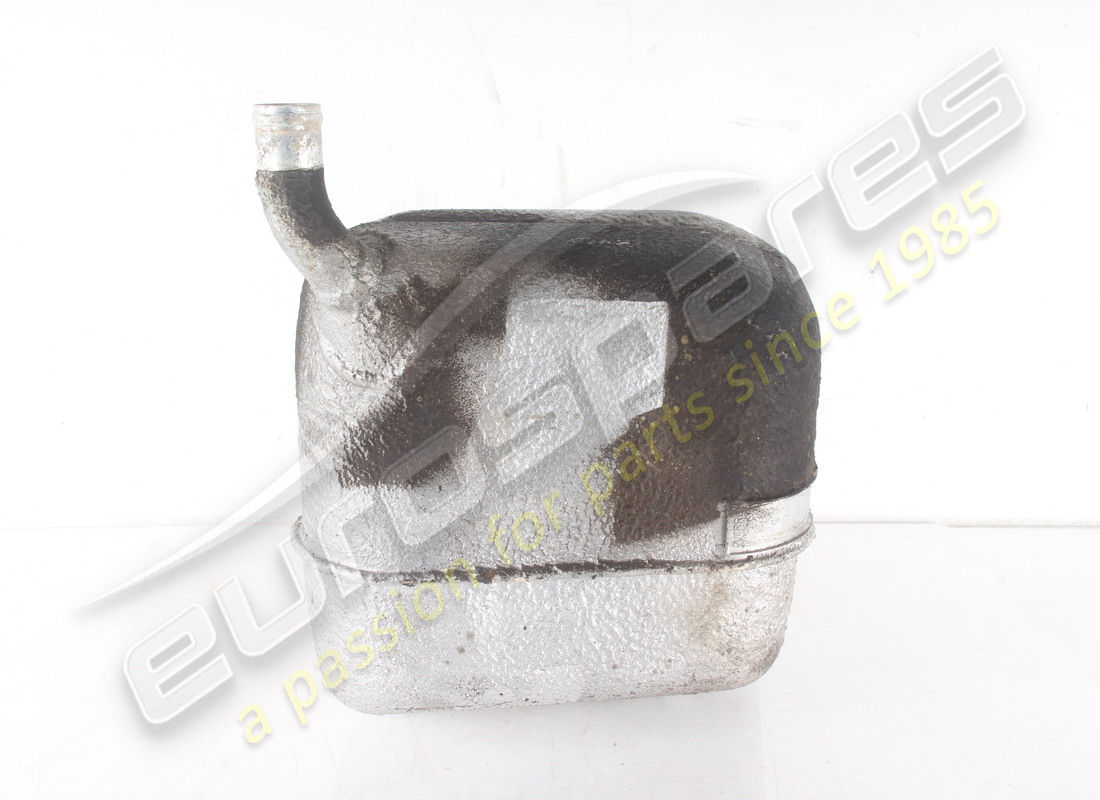 used ferrari rh fuel tank. part number 116605 (2)