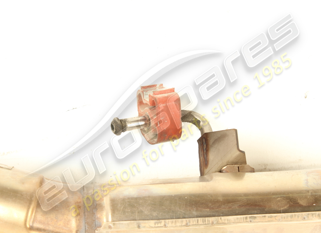 used ferrari rh rear extension. part number 266421 (2)