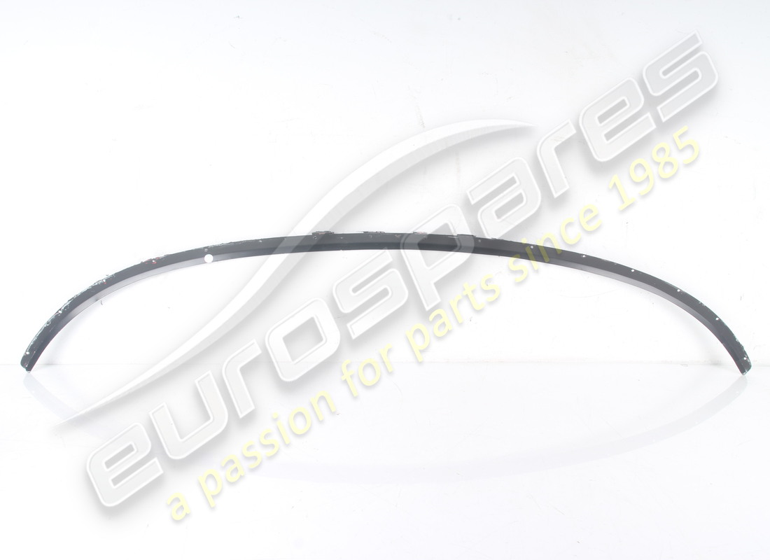 USED FERRARI SCREEN/DASHBOARD FILLET. PART NUMBER 60121506 (1) used ferrari screen/dashboard fillet. part number 60121506 (1)