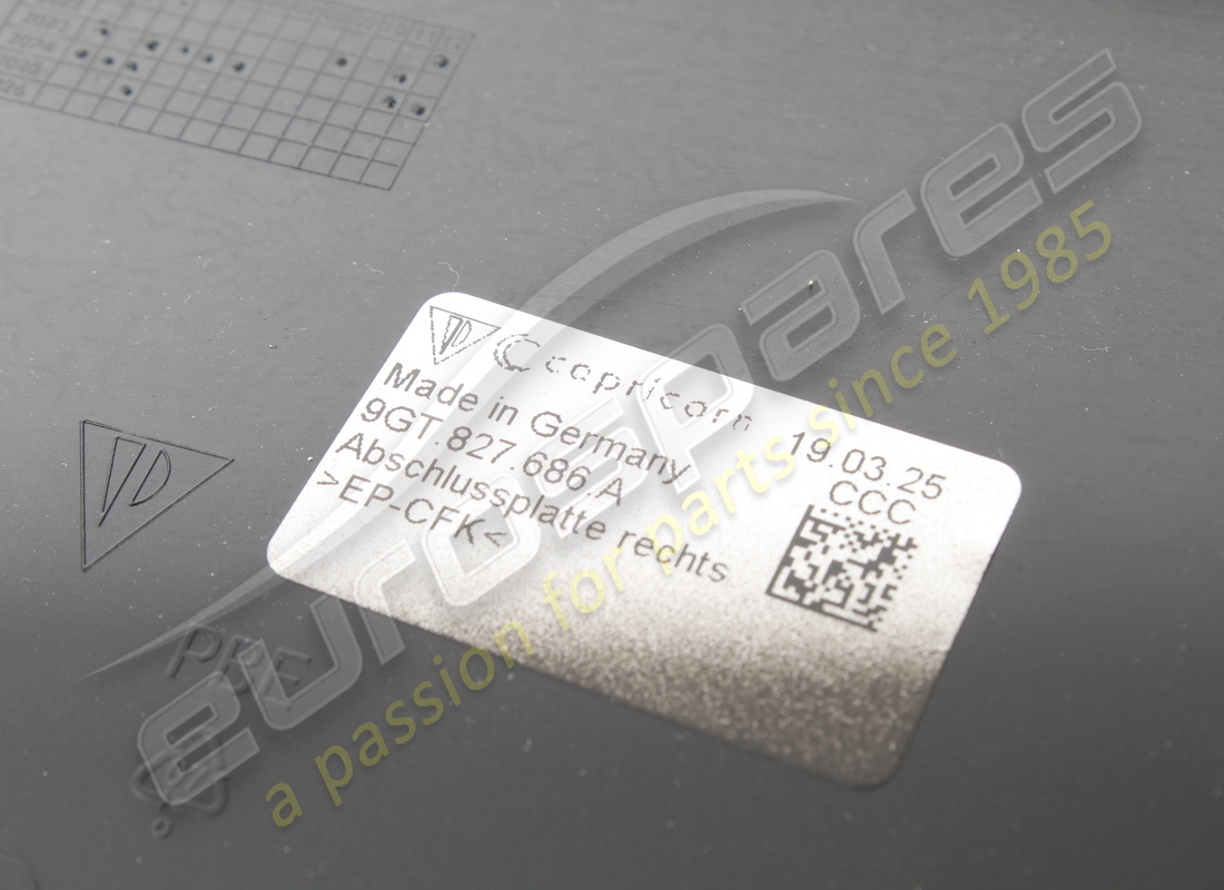 NEW PORSCHE COVER MATT BLACK. PART NUMBER 9GT827686AOK1 (3) new porsche cover matt black. part number 9gt827686aok1 (3)