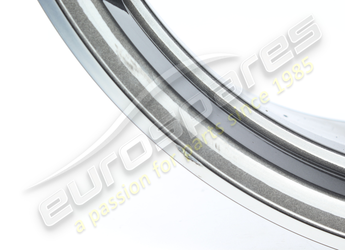 used ferrari rear wheel. part number 855341 (3)