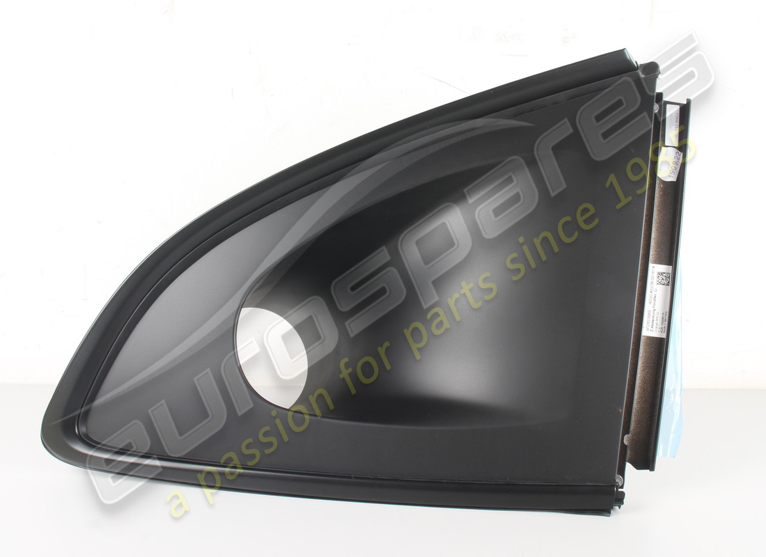 new porsche z cover rear side window. part number 9f2853989 (1)