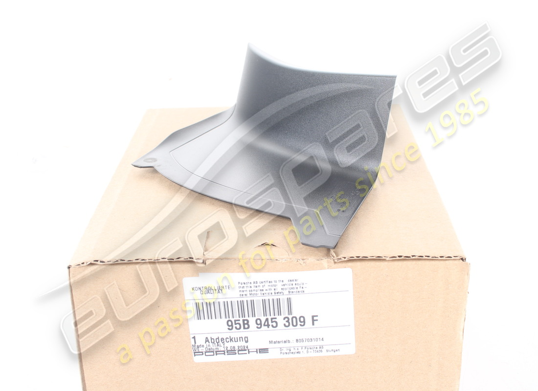 NEW PORSCHE COVER. PART NUMBER 95B945309F (1) new porsche cover. part number 95b945309f (1)