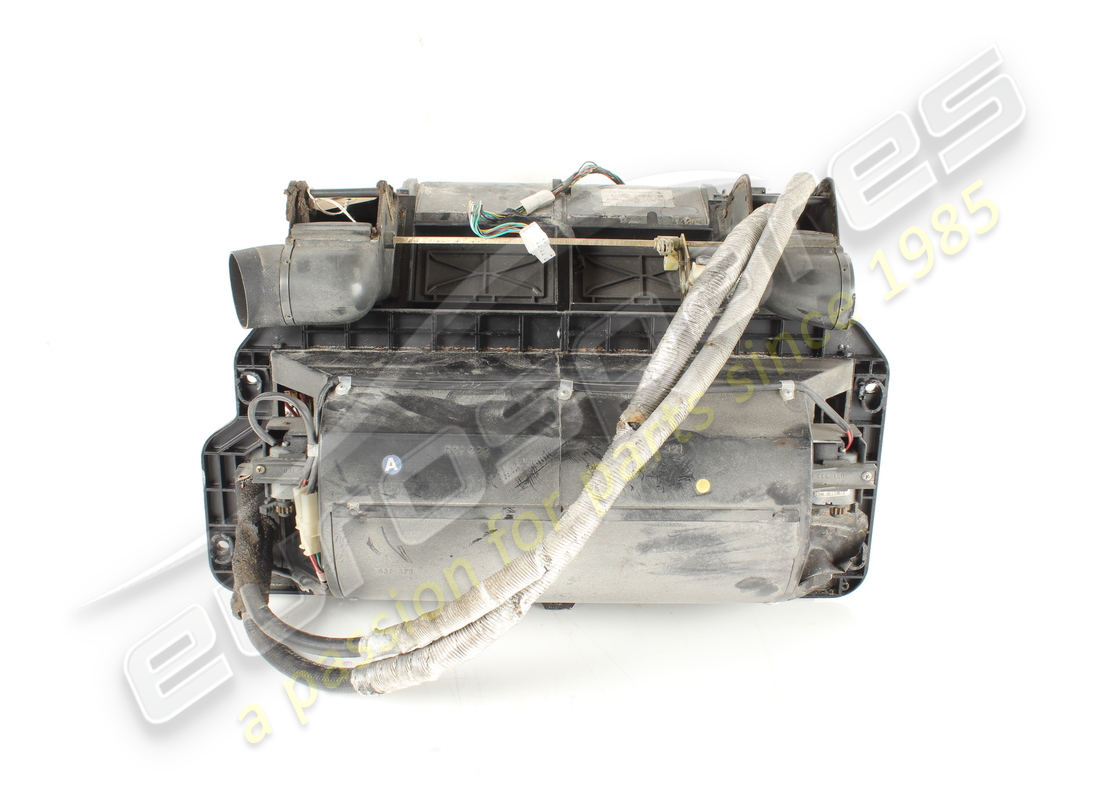 used ferrari evaporator set complete rhd part number 65928600 (3)