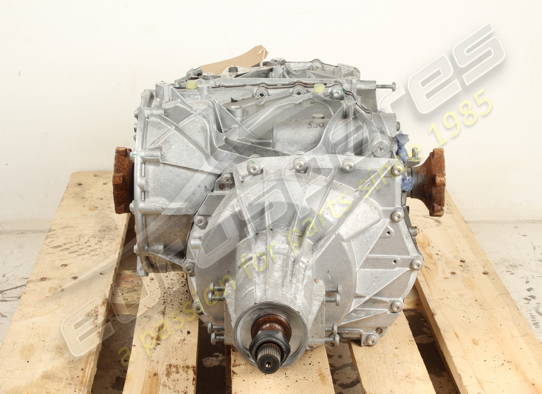 used ferrari complete dct gearbox. part number 790512 (6)