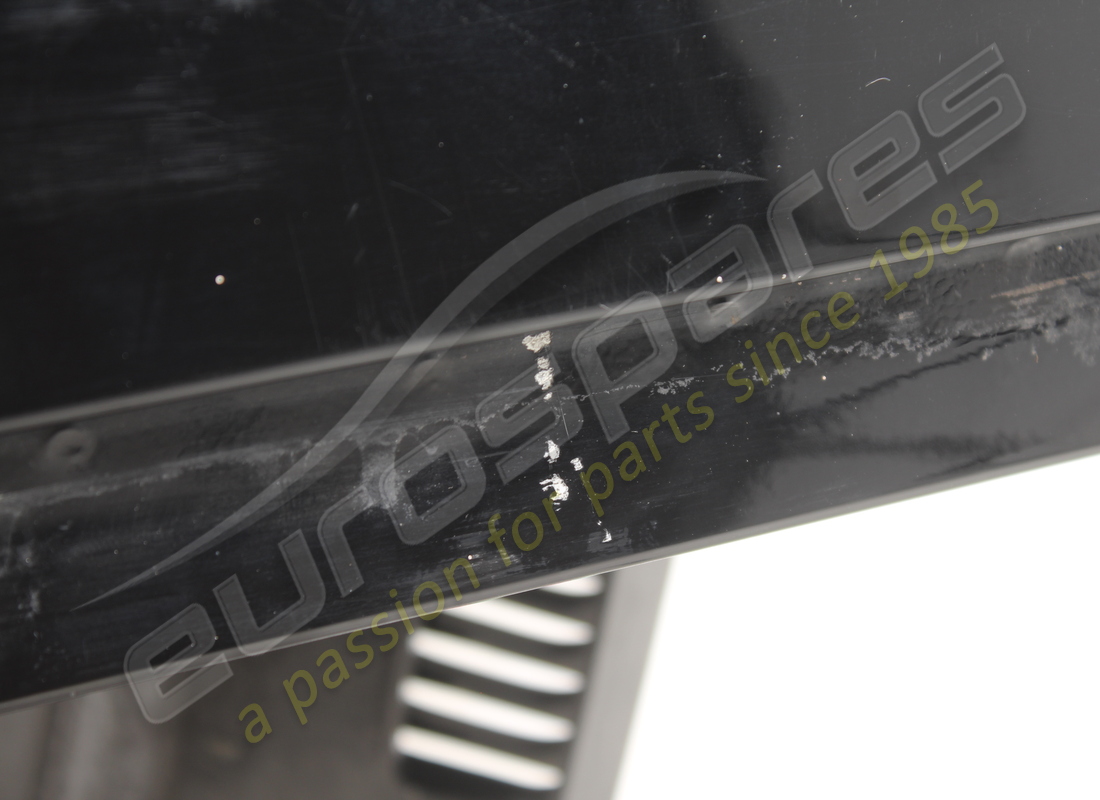 used ferrari lh door. part number 63538700 (3)