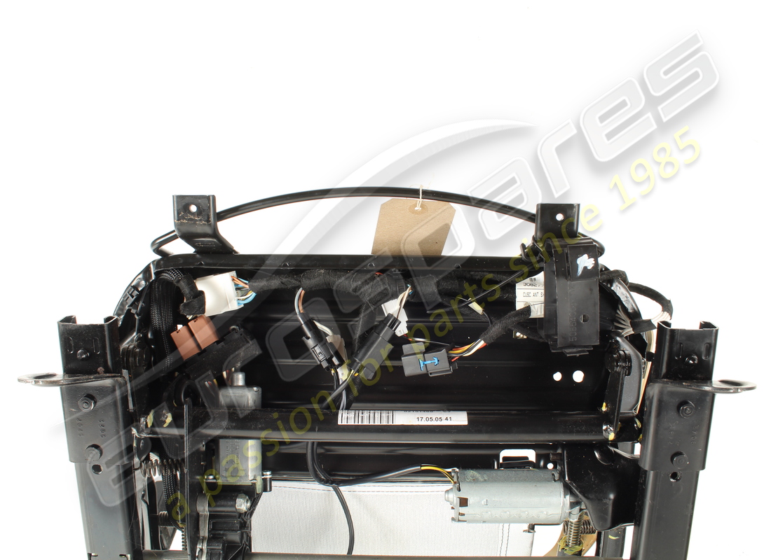 USED MASERATI LH FRONT CUSHION FRAME -VA. PART NUMBER 980139482 (11) used maserati lh front cushion frame -va. part number 980139482 (11)