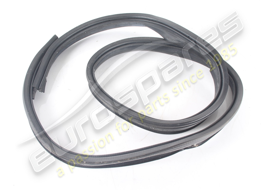 USED Maserati LUGGAGE COMPARTMENT GASKET . PART NUMBER 68084300 (1)