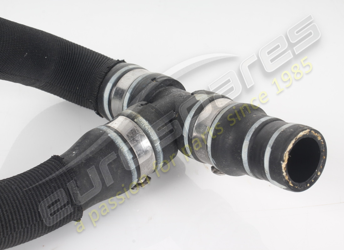 used ferrari manicotto trevie fa sottop.. part number 939622 (2)