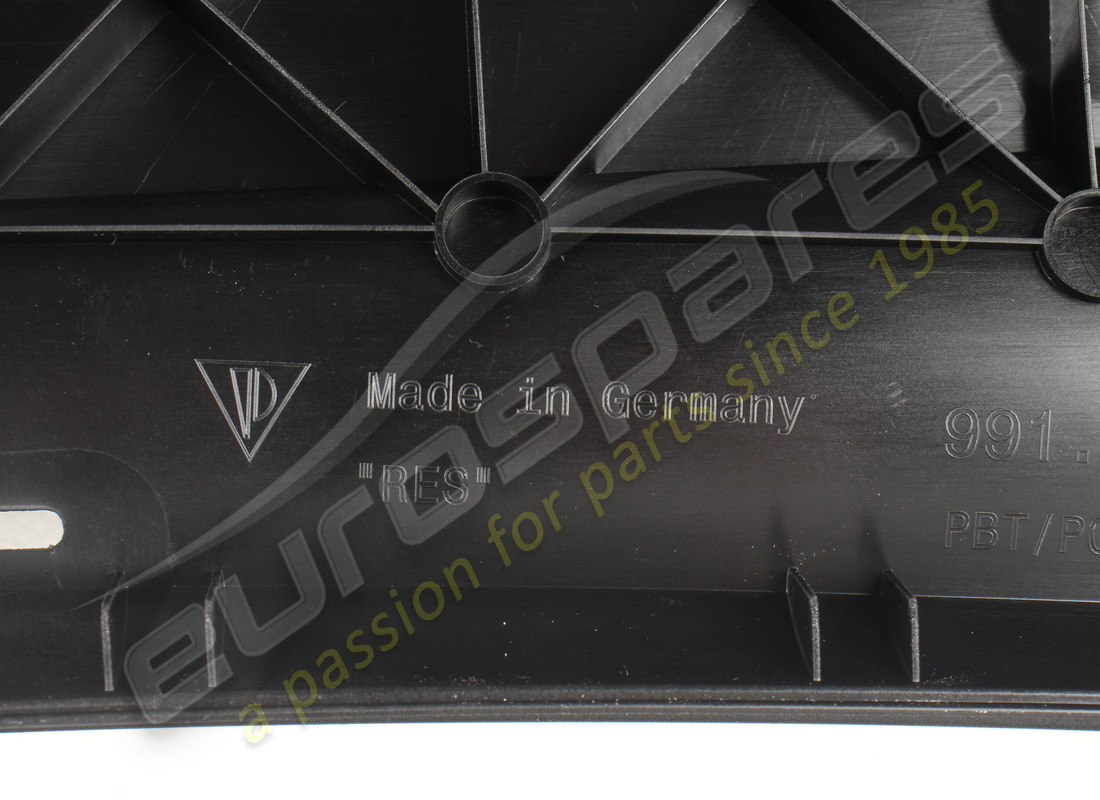 new porsche spoiler. part number 99150420503 (7)