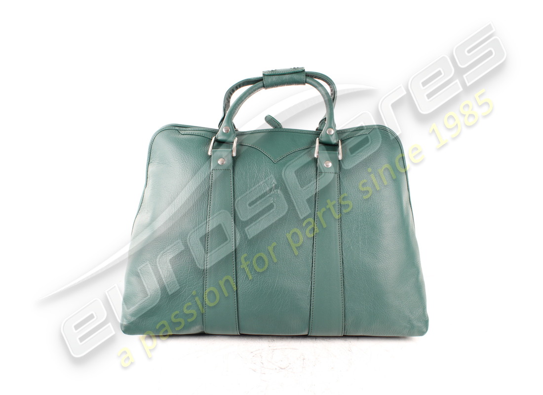 new maserati luggage set. part number 920000334 (1)