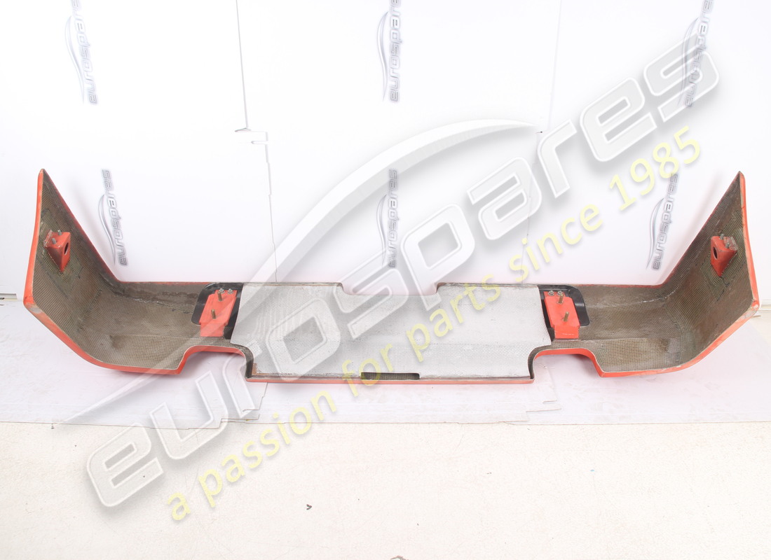 new ferrari rear bumper. part number 63975210 (3)