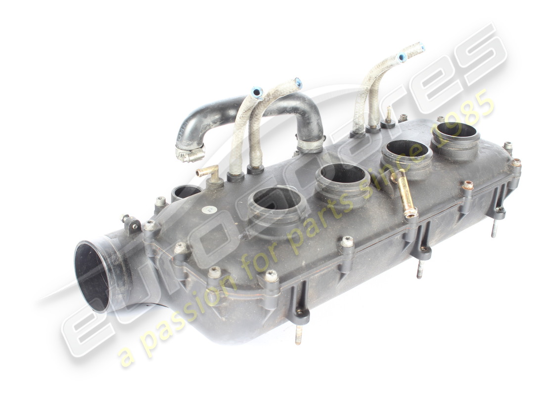 used ferrari rh plenum chamber assembly. part number 163645 (2)