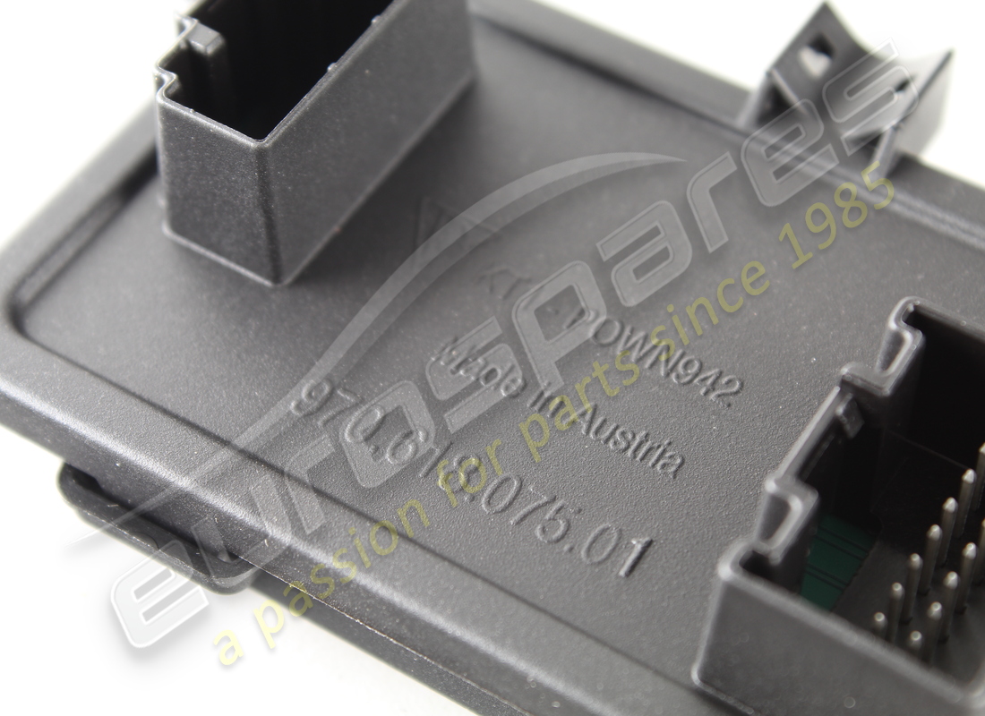 NEW PORSCHE ELECTRONIC CONTROL MODULE. PART NUMBER 97061807501 (3) new porsche electronic control module. part number 97061807501 (3)